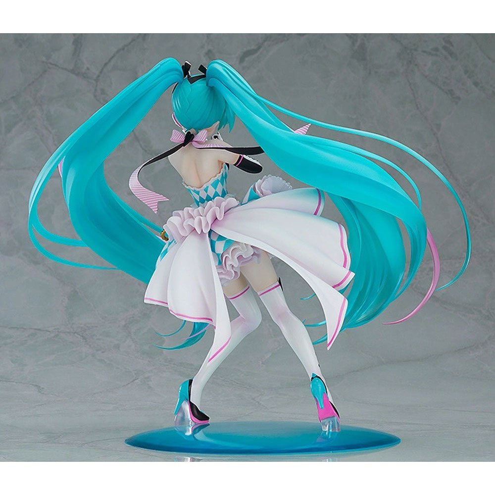 GOODSMILE RACING RACING MIKU 2019 VER. FEAT. ANNINDOUFU 21 CM GOODSMILE RACING RACING MIKU 2019 VER. FEAT. ANNINDOUFU 21 CM